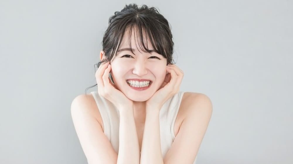 口を大きくする6つの方法！自力でできるトレーニングやマッサージ、ヒアルロン酸などの美容整形を紹介