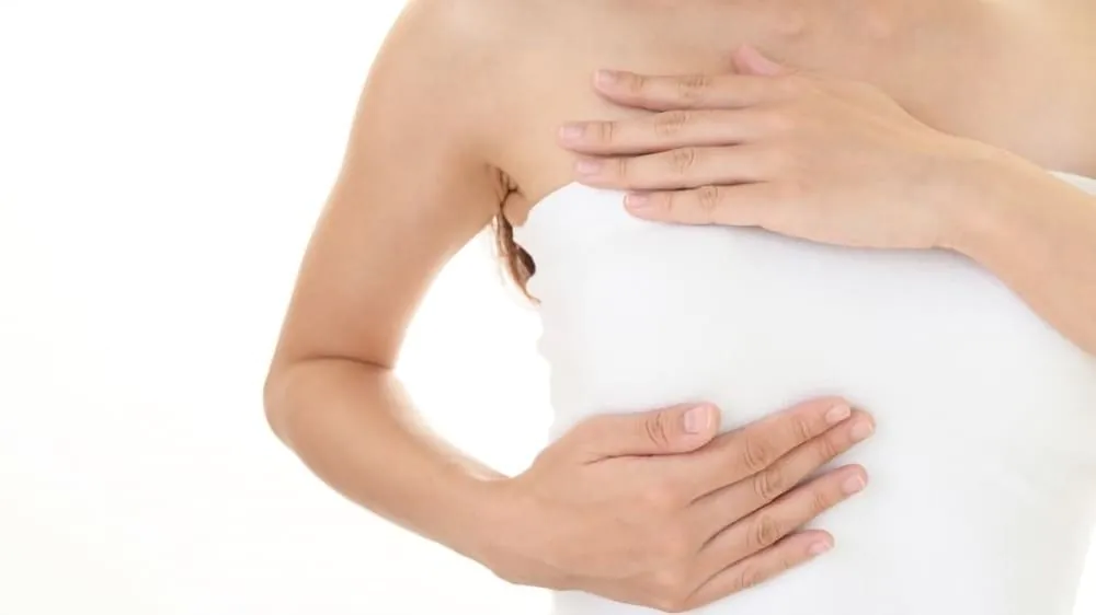 おっぱいの形を整えるには？形をキープするセルフケア