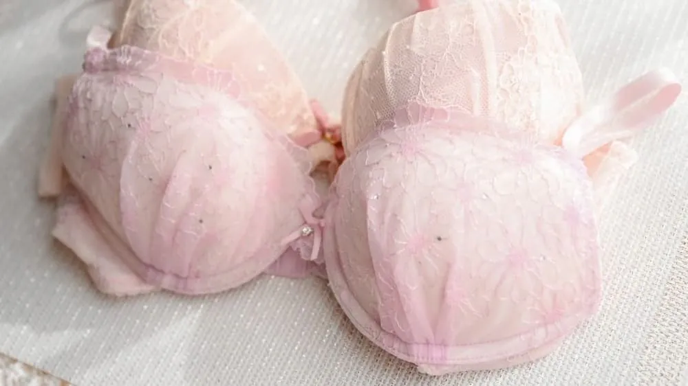 産後・授乳後にしぼんだ胸を復活させる5つのセルフケア